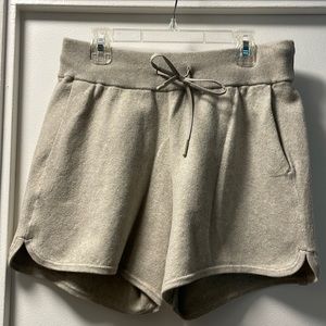 Lululemon Cotton Cashmere Knit HR Short 4”